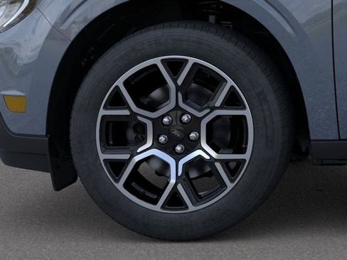 New 2026 Ford Maverick Lariat w/ 4K Tow Package AWD/4WD image 20