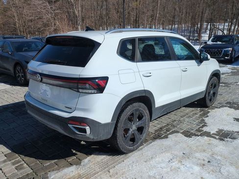 Used 2025 Volkswagen Taos SEL w/ Black Wheel Plus Package image 3