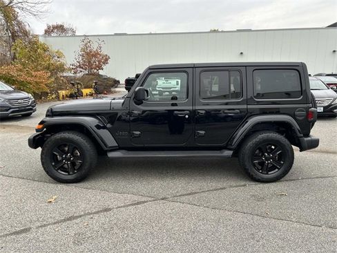 Used 2021 Jeep Wrangler Unlimited Sahara image 6