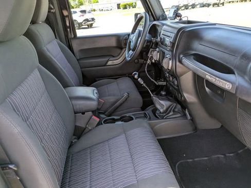 Used 2011 Jeep Wrangler Sport AWD/4WD image 10