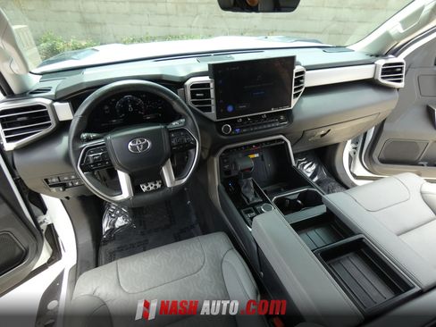 Used 2024 Toyota Tundra Limited w/ TRD Off-Road Package AWD/4WD image 31