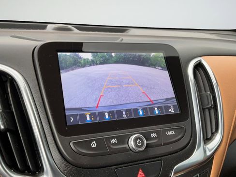 Certified 2020 Chevrolet Equinox Premier AWD/4WD image 17