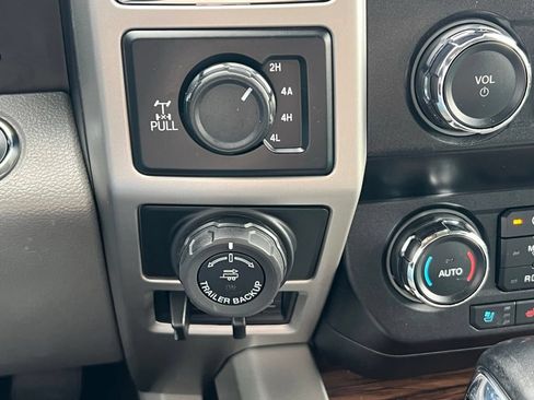 Used 2020 Ford F150 Lariat AWD/4WD image 32