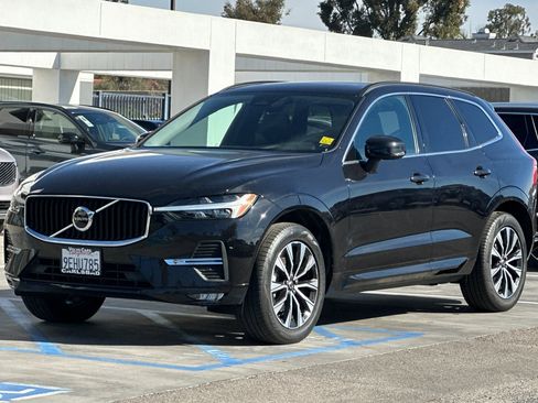 Certified 2023 Volvo XC60 B5 Core w/ Climate Package image 8