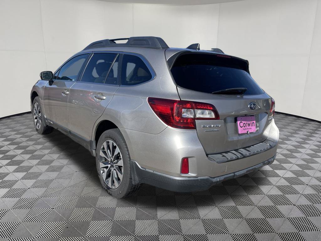 Used 2017 Subaru Outback 3.6R Limited w/ Popular Package #5 AWD/4WD image 5