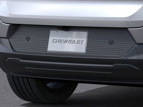 New 2026 Chevrolet Equinox EV LT w/ Convenience Package II AWD/4WD image 14