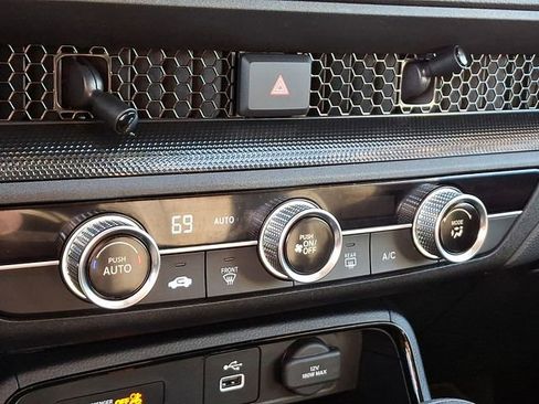 Certified 2025 Honda CR-V LX image 16