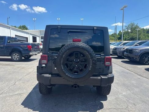 Used 2017 Jeep Wrangler Unlimited Sport AWD/4WD image 7