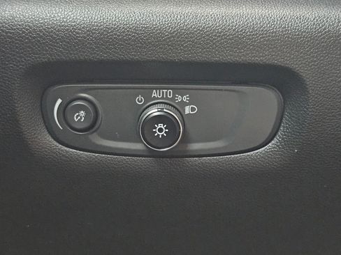 Used 2023 Chevrolet Traverse High Country w/ LPO, Floor Liner Package AWD/4WD image 24