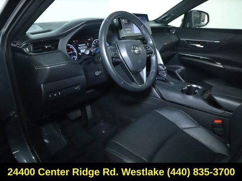 Used 2022 Toyota Venza XLE AWD/4WD image 17