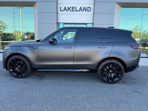 New 2025 Land Rover Range Rover Sport Dynamic SE image 1