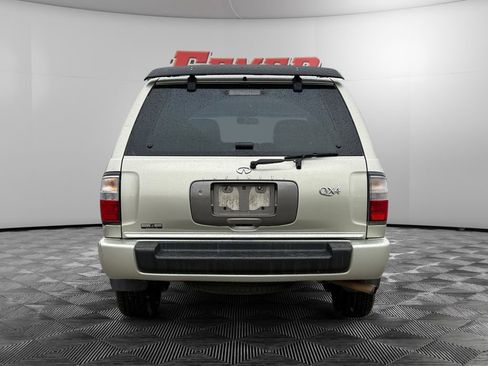 Used 2000 INFINITI QX4 4WD image 4