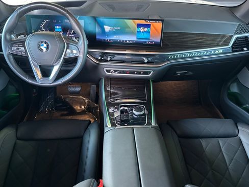 Used 2026 BMW X5 xDrive40i AWD/4WD image 17