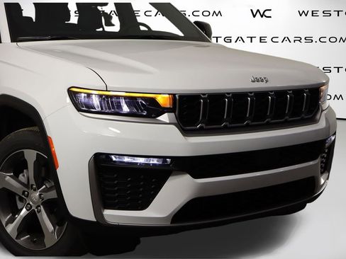 New 2026 Jeep Grand Cherokee Limited AWD/4WD image 48