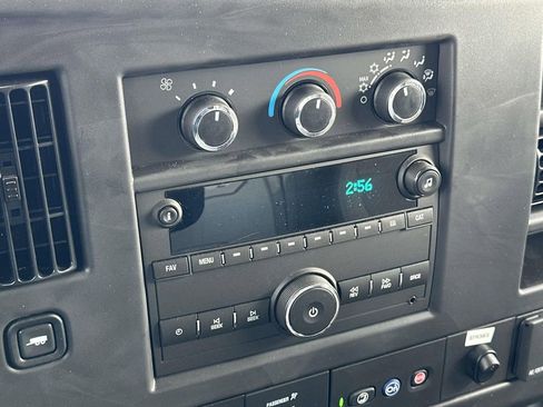 New 2025 GMC Savana 3500 Work Van w/ Power Convenience Package image 28