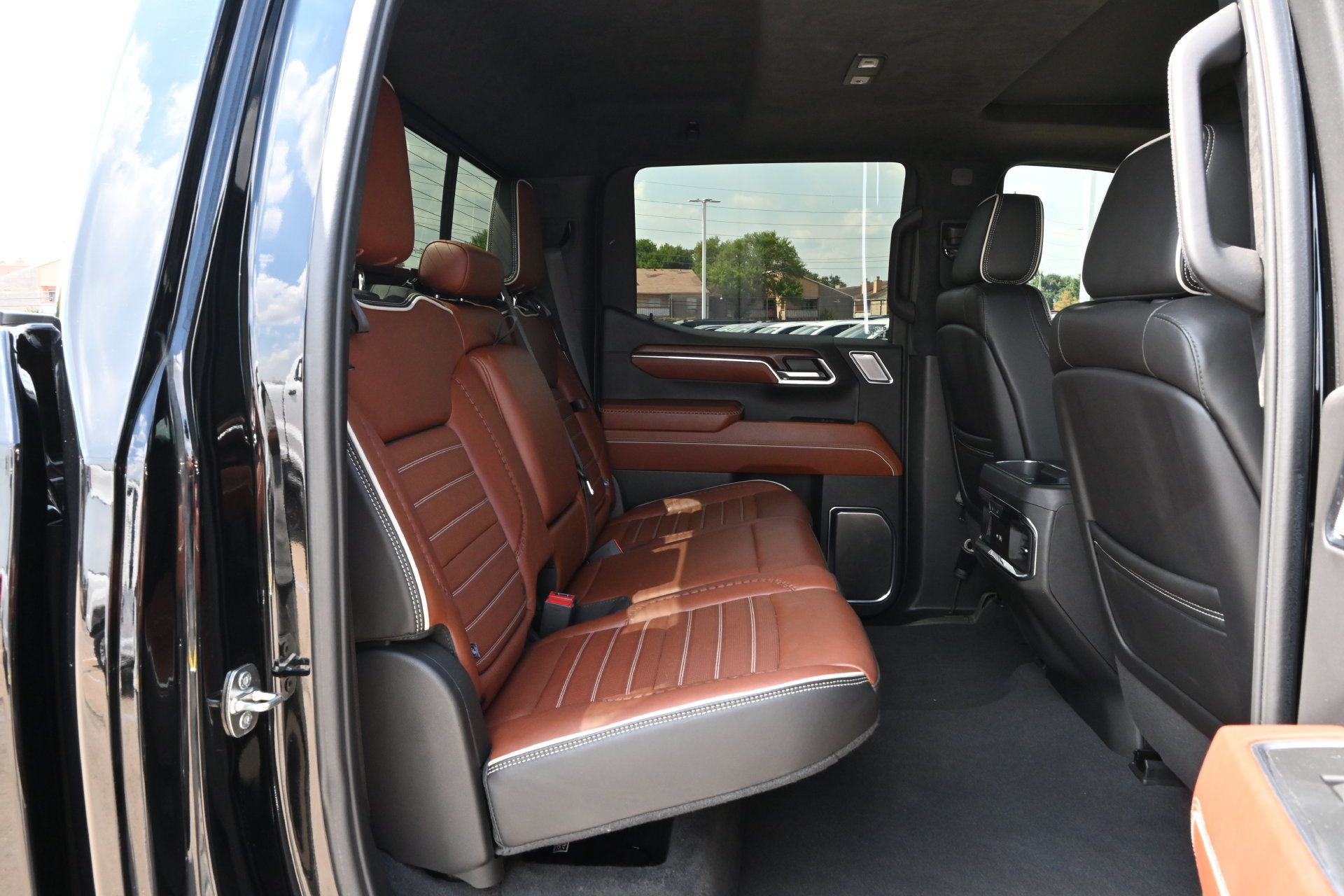 Used 2024 GMC Sierra 1500 Denali Ultimate AWD/4WD image 24
