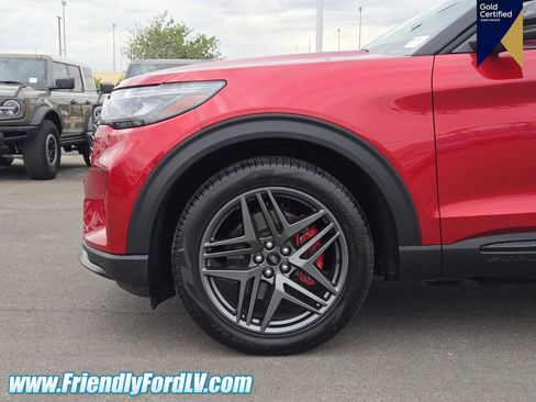 Certified 2025 Ford Explorer ST w/ Sun And Sound Package RWD image 9