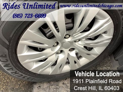 Used 2012 Toyota Camry LE FWD image 37