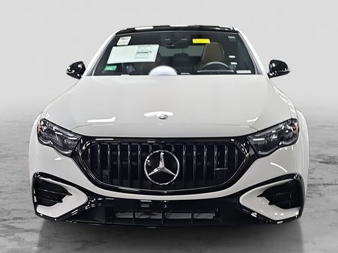 New 2026 Mercedes-Benz E 53 AMG e 4MATIC Sedan image 2