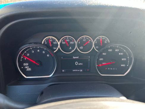 Used 2022 Chevrolet Silverado 1500 Custom Trail Boss w/ Midnight Edition image 26