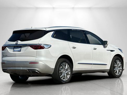 Used 2023 Buick Enclave Premium w/ Experience Buick Package AWD/4WD image 3