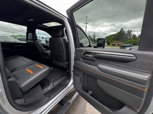 Used 2024 GMC Sierra 2500 AT4 w/ AT4 Preferred Package AWD/4WD image 30