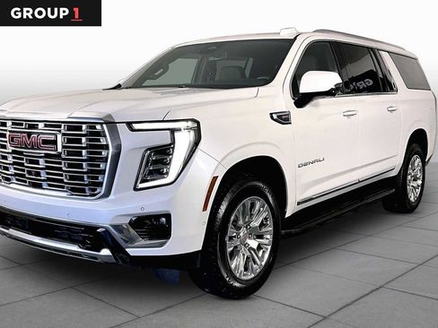 Used 2025 GMC Yukon XL Denali w/ LPO, Floor Liner Package AWD/4WD image 1