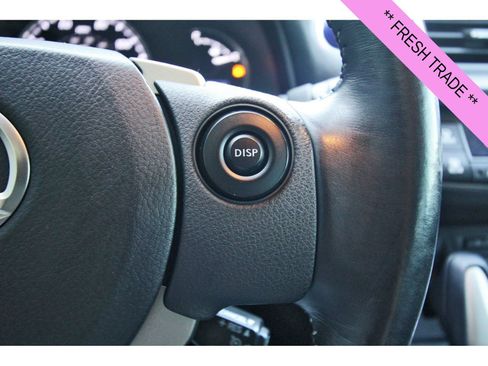 Used 2016 Lexus CT 200h w/ Navigation Package FWD image 18