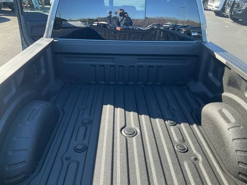 New 2026 Ford F250 Lariat w/ Black Appearance Package AWD/4WD image 19