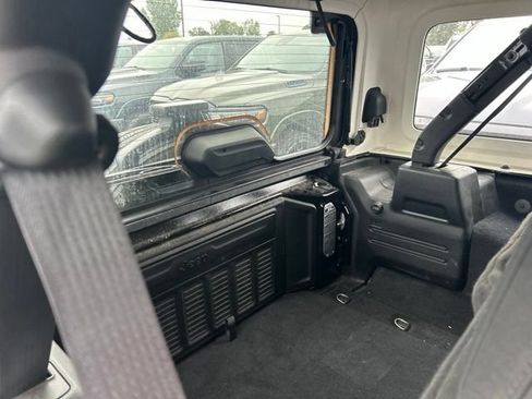 Used 2019 Jeep Wrangler Unlimited Sport S AWD/4WD image 9