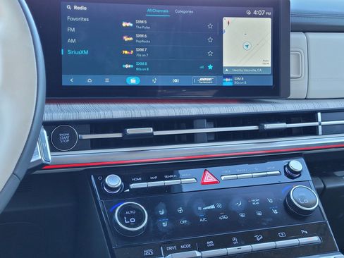 New 2025 Hyundai Santa Fe Calligraphy image 13