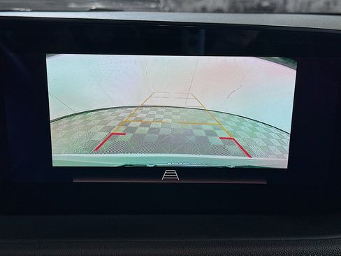 Used 2025 Buick Encore GX Preferred image 23