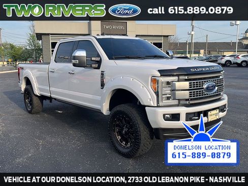 Used 2019 Ford F250 Platinum w/ FX4 Off-Road Package image 2