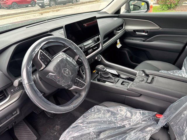 New 2026 Toyota Grand Highlander AWD image 4
