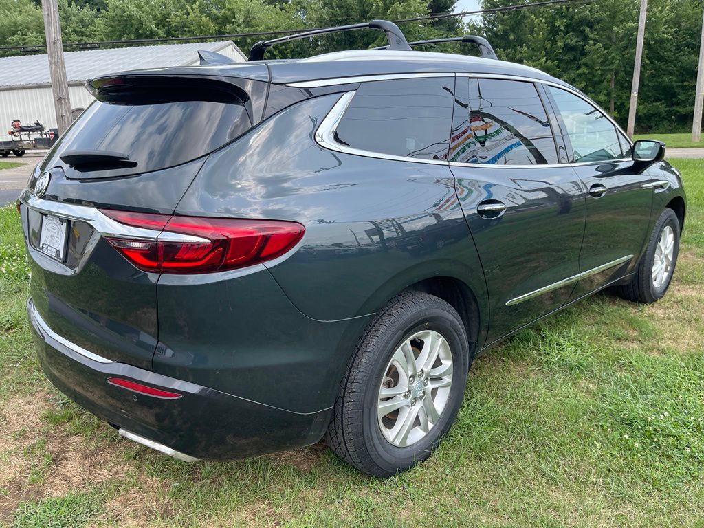 Used 2021 Buick Enclave Essence FWD image 3