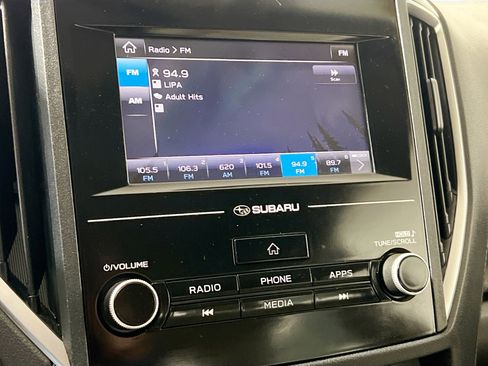 Used 2017 Subaru Impreza 2.0i Premium image 27