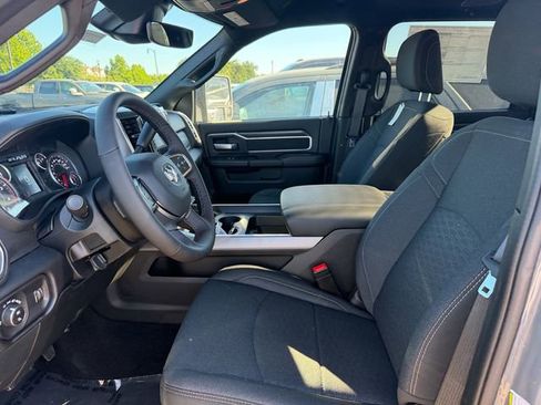 New 2026 RAM 3500 Big Horn AWD/4WD image 15