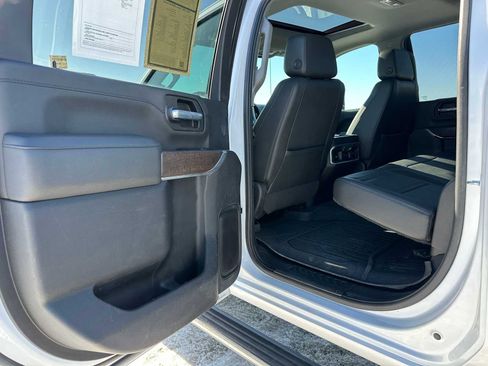 Used 2022 GMC Sierra 3500 Denali w/ Denali Ultimate Package AWD/4WD image 15