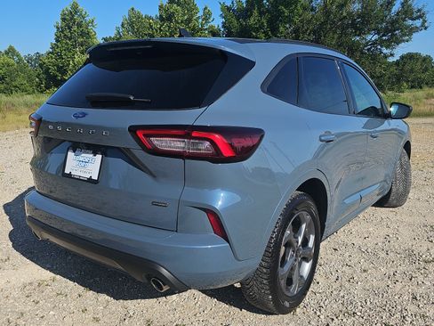 Used 2024 Ford Escape ST-Line w/ Equipment Group 301A FWD image 4