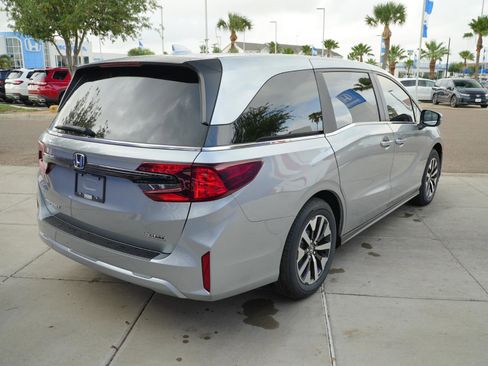 New 2026 Honda Odyssey EX-L image 5