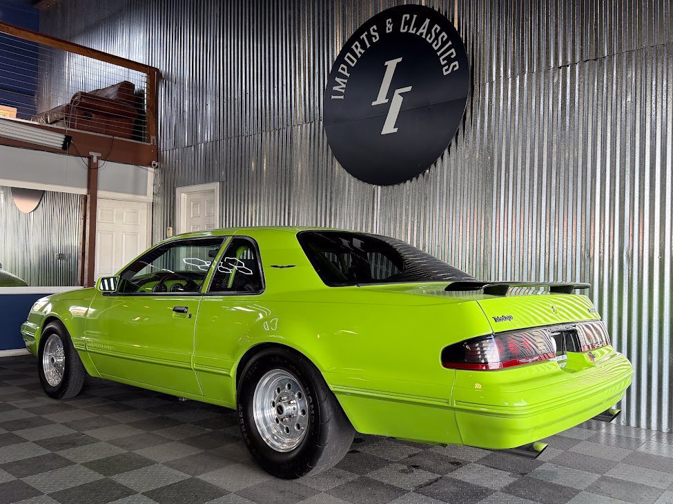 Used 1987 Ford Thunderbird RWD image 3