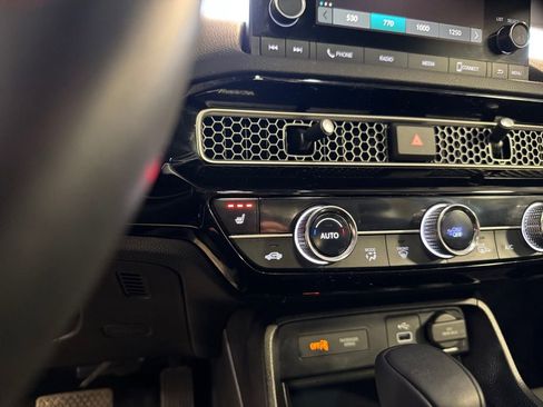 Used 2024 Honda Civic EX image 30