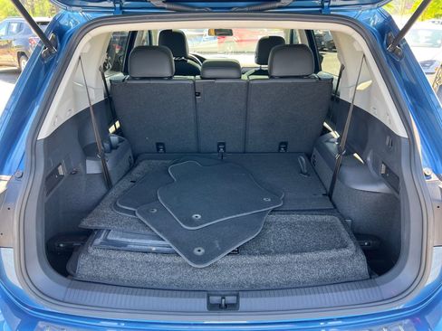 Used 2019 Volkswagen Tiguan S image 21