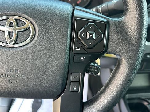 Used 2023 Toyota Tacoma SR AWD/4WD image 22