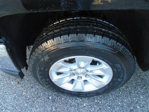 Used 2018 Chevrolet Silverado 1500 LT image 20