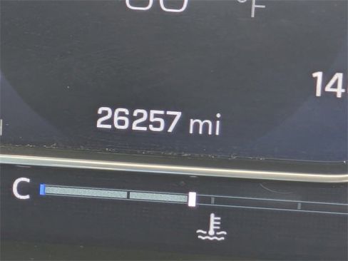 Used 2024 Chevrolet Silverado 1500 LTZ w/ LTZ Convenience Package II image 31