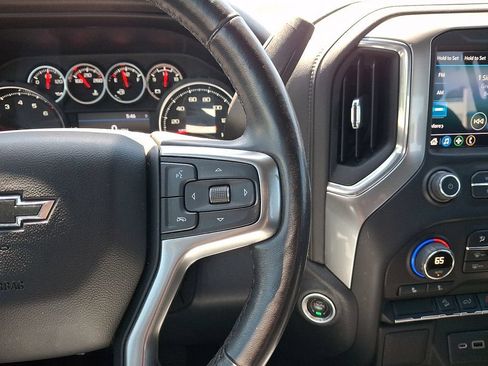 Certified 2021 Chevrolet Silverado 1500 LT Trail Boss AWD/4WD image 22