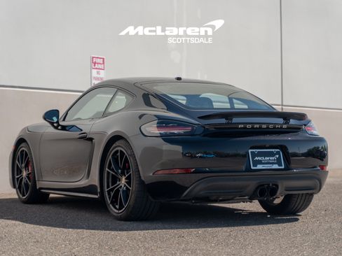 Used 2025 Porsche 718 Cayman S w/ Premium Package RWD image 5