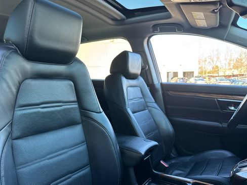Used 2022 Honda CR-V Touring image 31