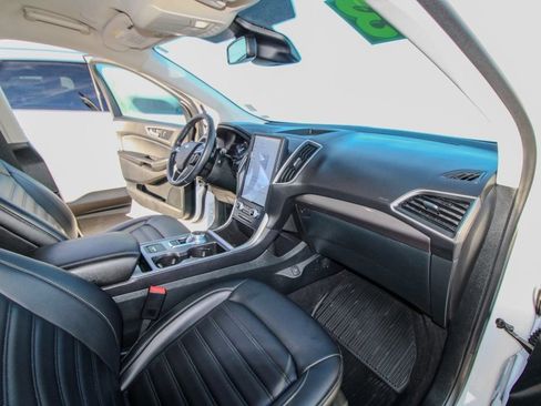 Used 2023 Ford Edge SEL w/ Convenience Package AWD/4WD image 16